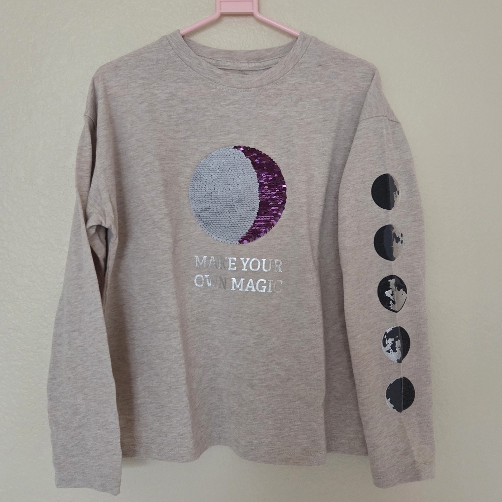 Sequin Moon Graphic Long Sleeve